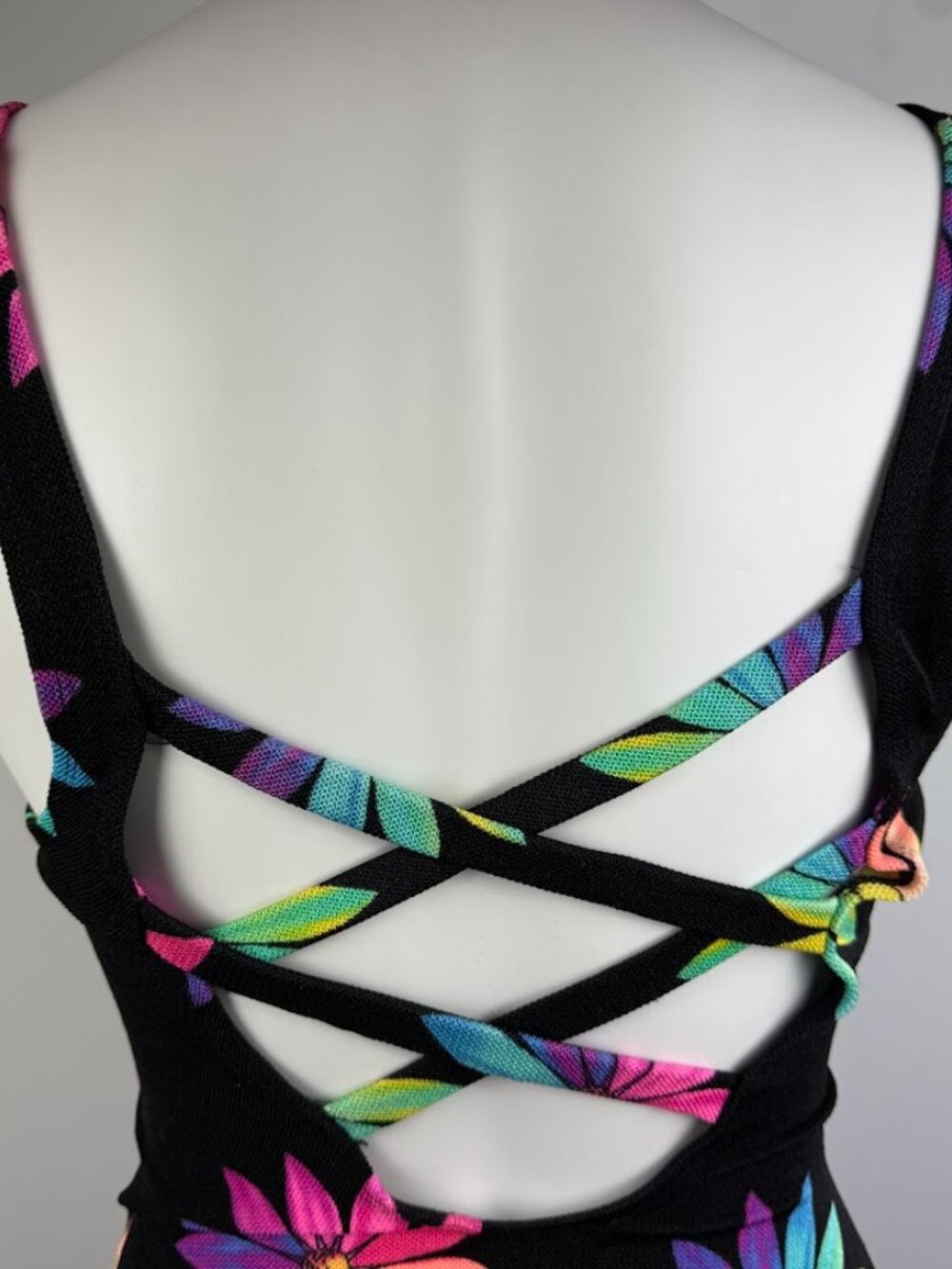 Vintage Longitude Criss Cross Back Neon Black 80s/90s One Piece Swimsuit Size 8 - Picture 3 of 11